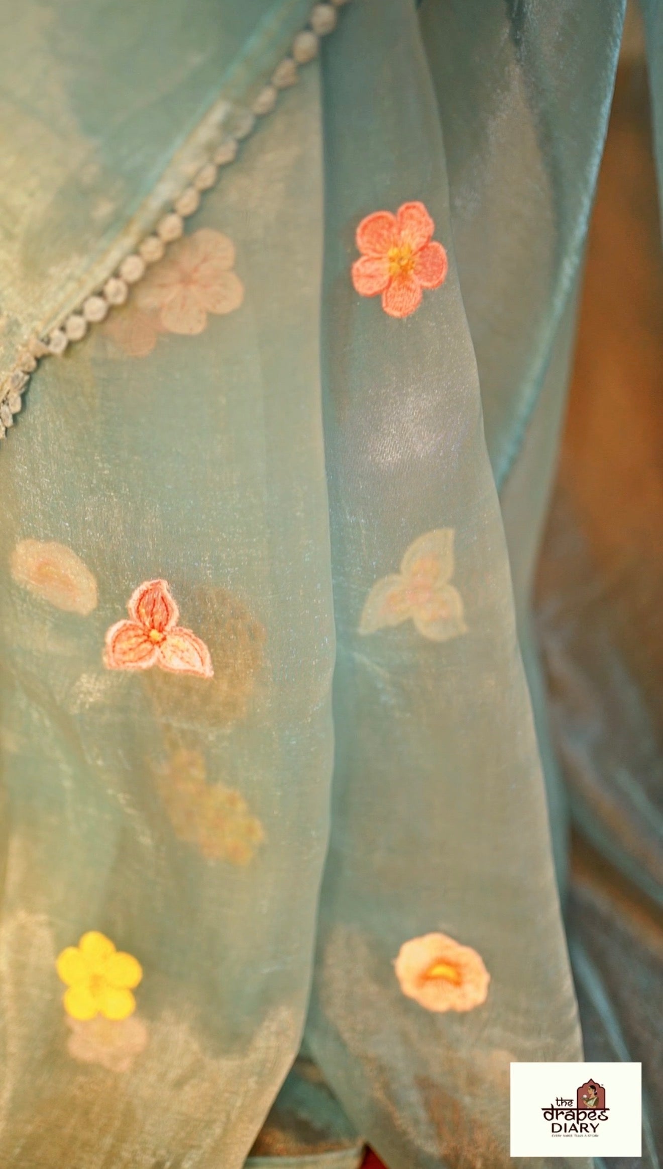 Mint Reverie – Seafoam Green Glass Tissue Saree