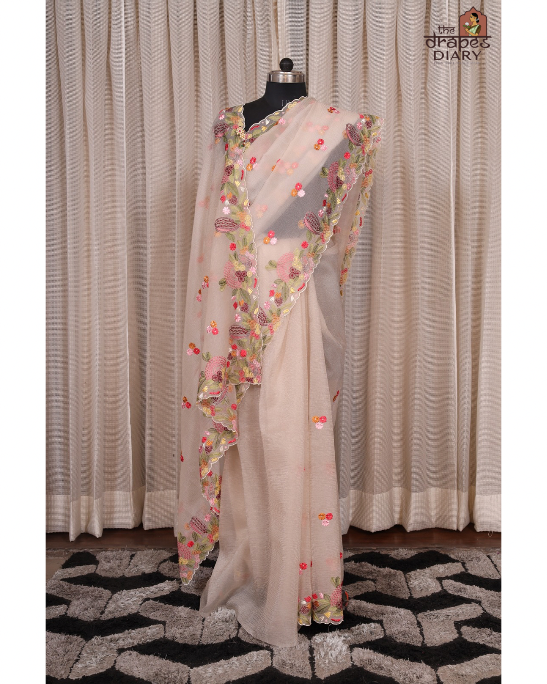 Champagne Whisper – Embroidered Crush Tissue Saree