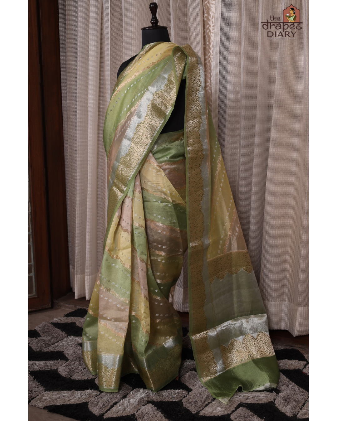 Verdant Glaze – Olive Green Semi Raw Mango Saree