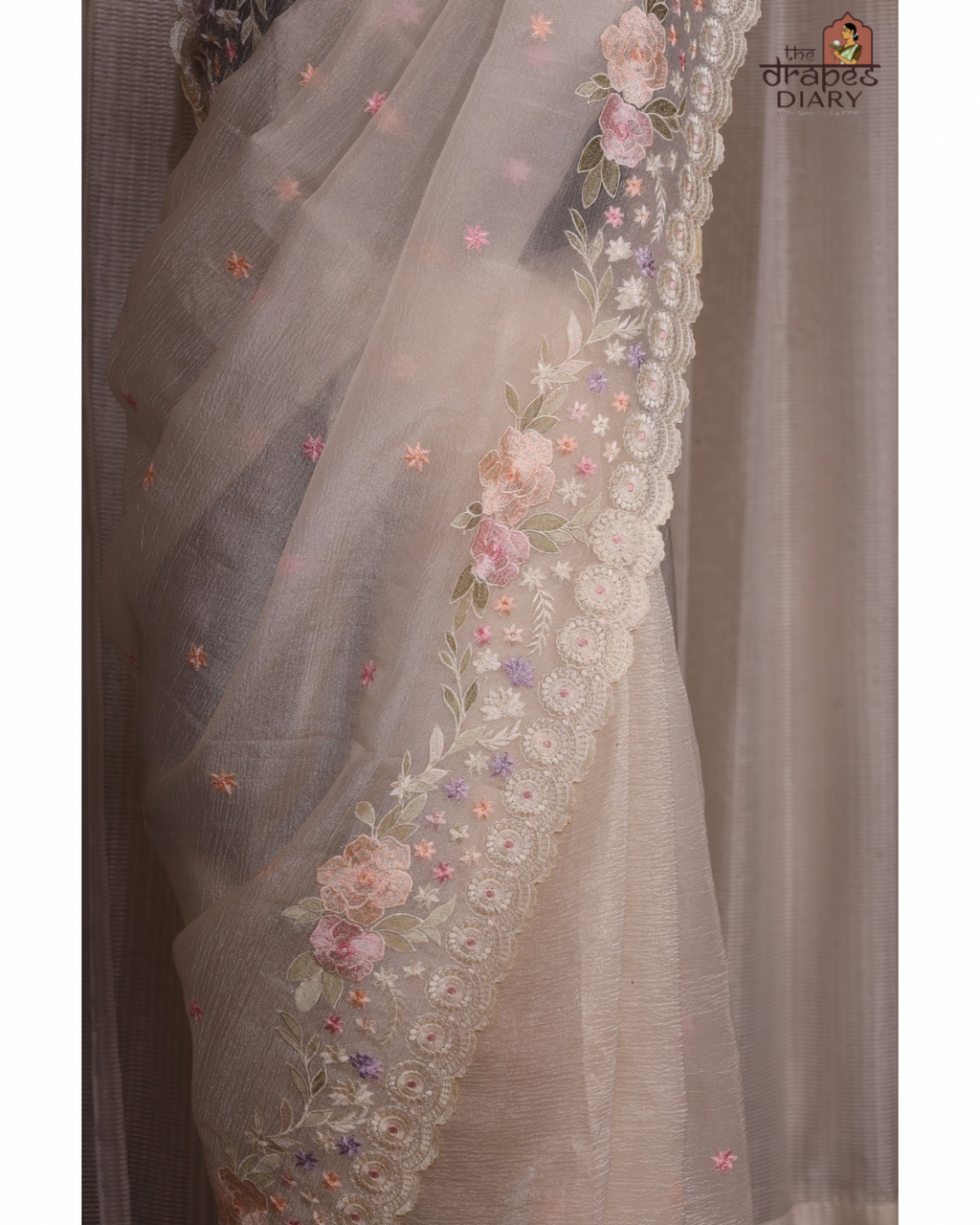 Ivory Bloom – 3D Floral Crush Tissue Saree