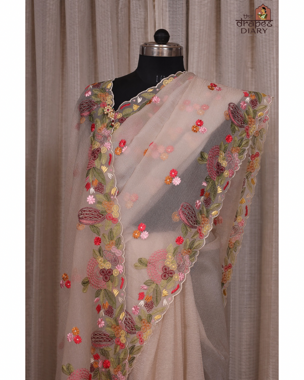 Champagne Whisper – Embroidered Crush Tissue Saree