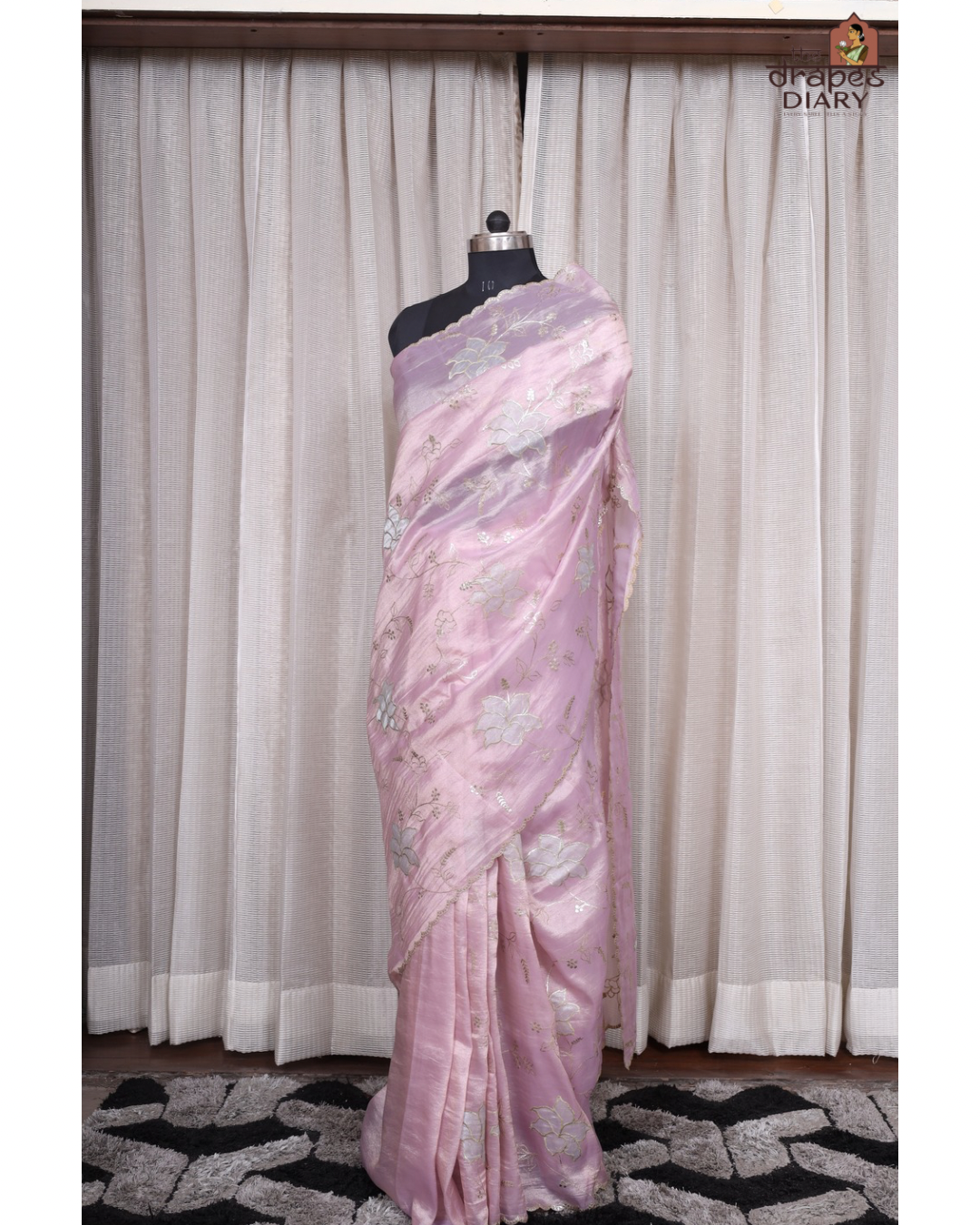 Lavender Mist – Soft Lilac Crush Tissue Saree