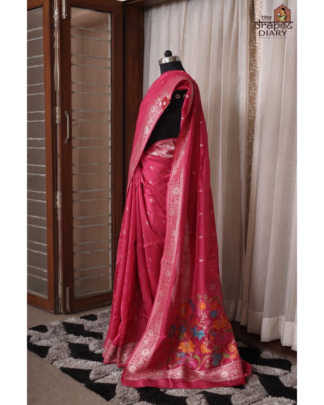 Rani Bagh - Tussar silk saree with Zari border and Meenakari Pallu